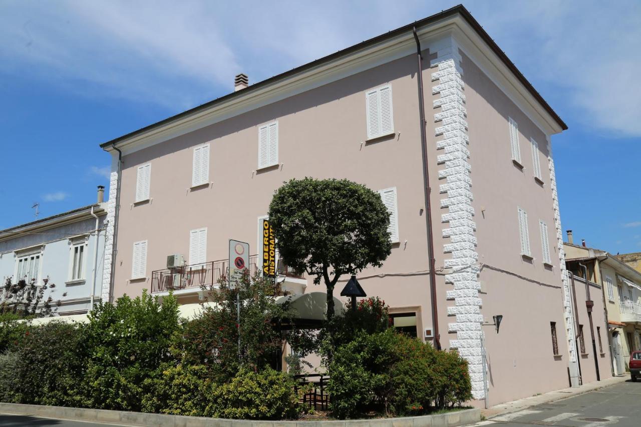 Roma Sleep & Food Hotel *